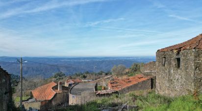 Casa de aldeia T0 em Vila Nova de 110 m²