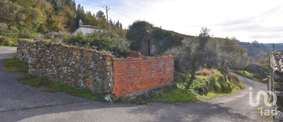 Casa de aldeia T0 em Vila Nova de 110 m²