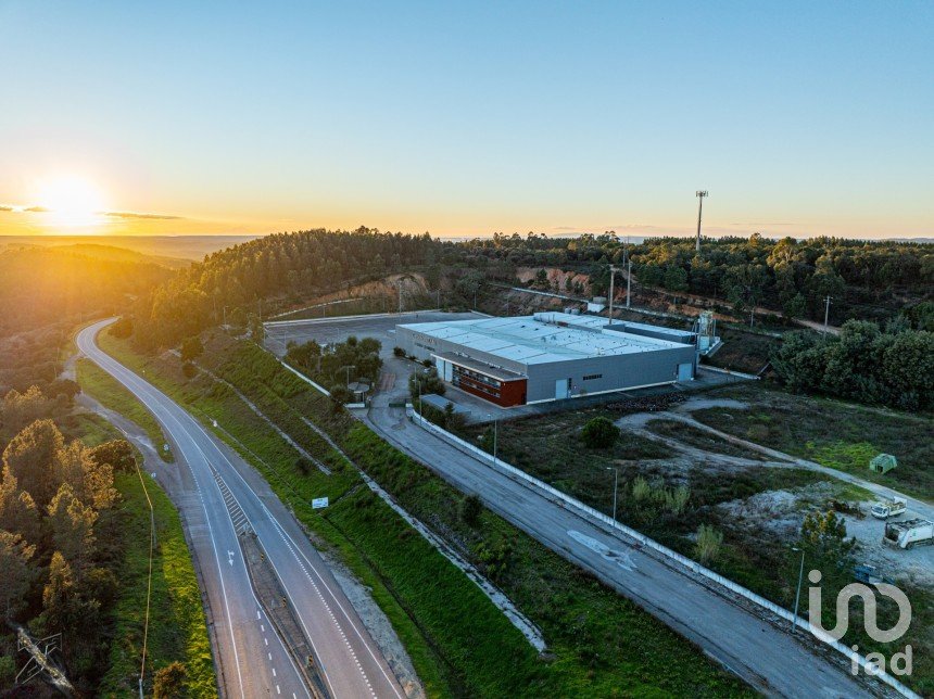 Murs commerciaux à Gavião e Atalaia de 6 430 m²