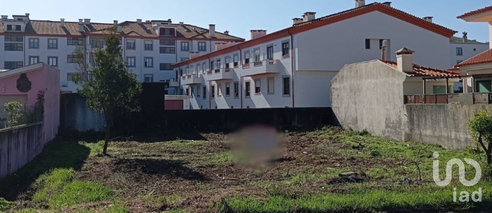 Terreno em Esmoriz de 560 m²