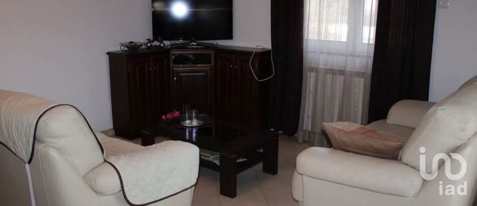 Casa / Villa T5 em Tourais e Lajes de 425 m²