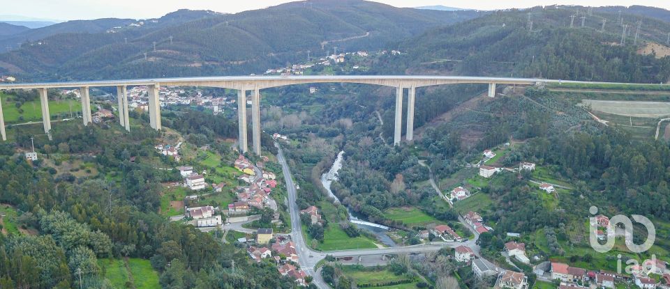 Terreno em Ceira de 2 345 m²