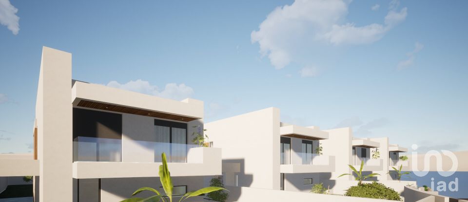 House T3 in Ericeira of 347 m²