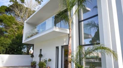 Maison T4 à Sesimbra (Castelo) de 251 m²