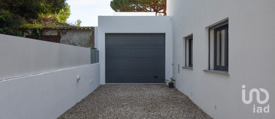 Maison T4 à Sesimbra (Castelo) de 251 m²