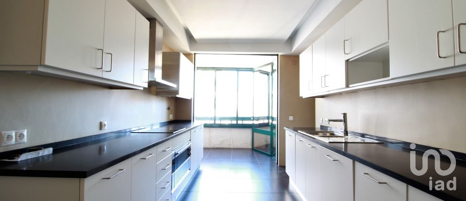 Appartement T3 à Estrela de 173 m²