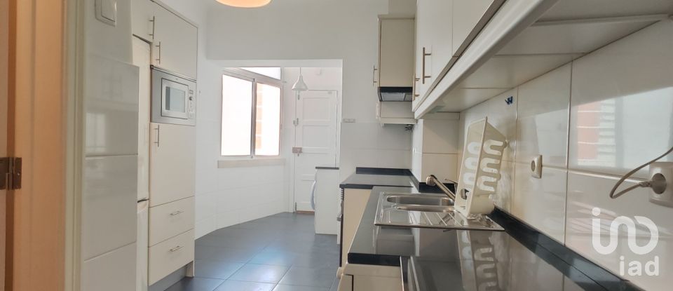 Appartement T3 à Alvalade de 97 m²