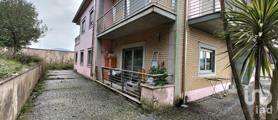 Apartamento T2 em Barroselas E Carvoeiro de 94 m²