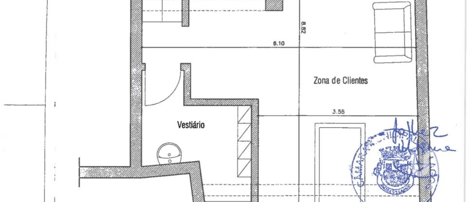 Loja / Estabelecimento Comercial em São Gonçalo De Lagos de 105 m²