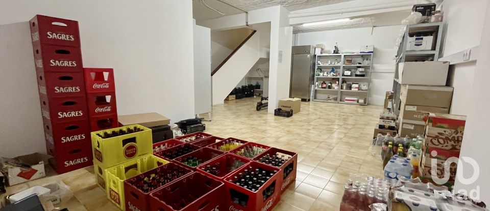 Loja / Estabelecimento Comercial em São Gonçalo De Lagos de 105 m²