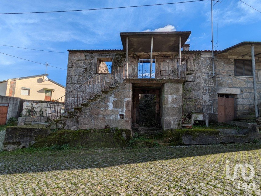 Casa / Villa T0 em Reboleiro de 117 m²