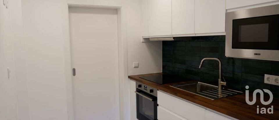 Apartamento T3 em Alcobaça e Vestiaria de 77 m²