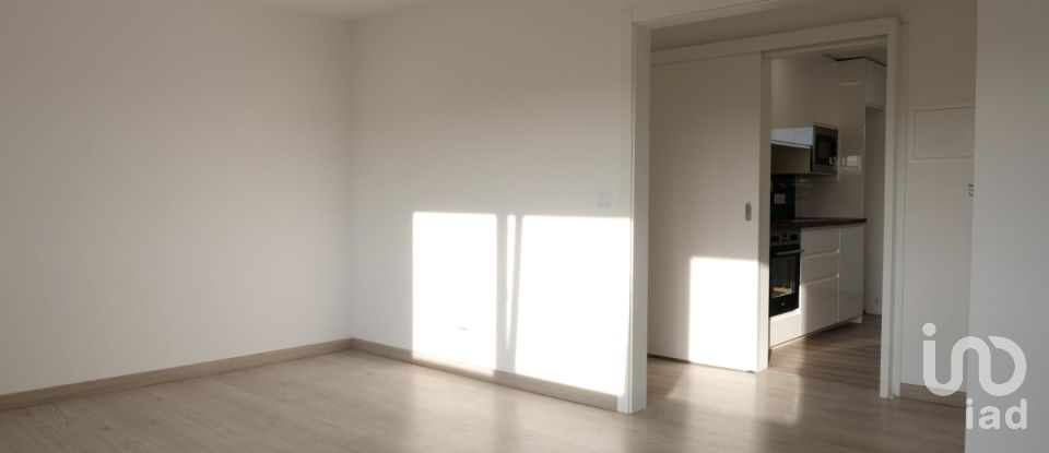 Apartamento T3 em Alcobaça e Vestiaria de 77 m²