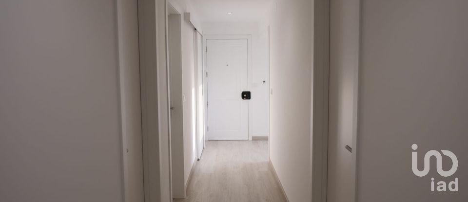 Apartamento T3 em Alcobaça e Vestiaria de 77 m²