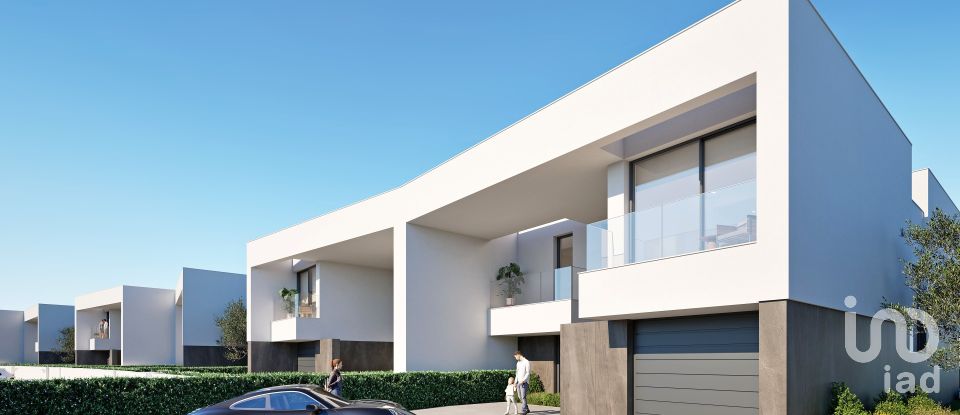 Casa / Villa T4 em São Gonçalo De Lagos de 300 m²