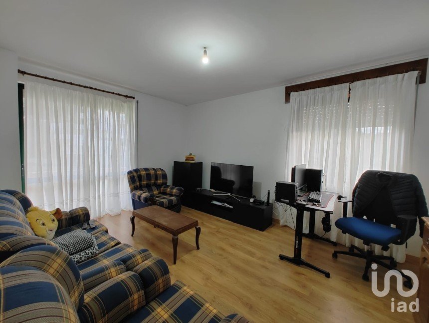 Apartamento T3 em Darque de 87 m²