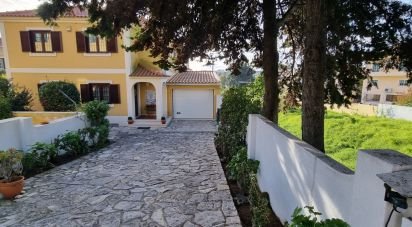 Casa / Villa T3 em Oeiras e São Julião da Barra, Paço de Arcos e Caxias de 197 m²