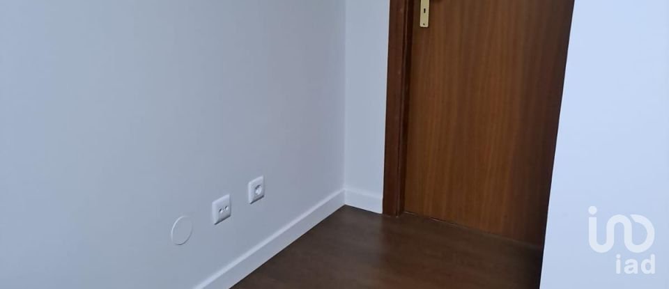 Apartamento T2 em Águas Santas de 90 m²