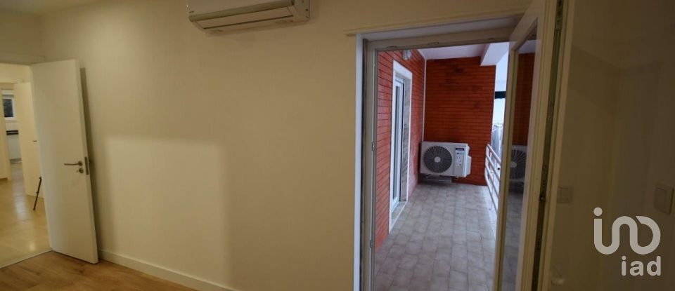 Apartamento T2 em Casal de Cambra de 100 m²