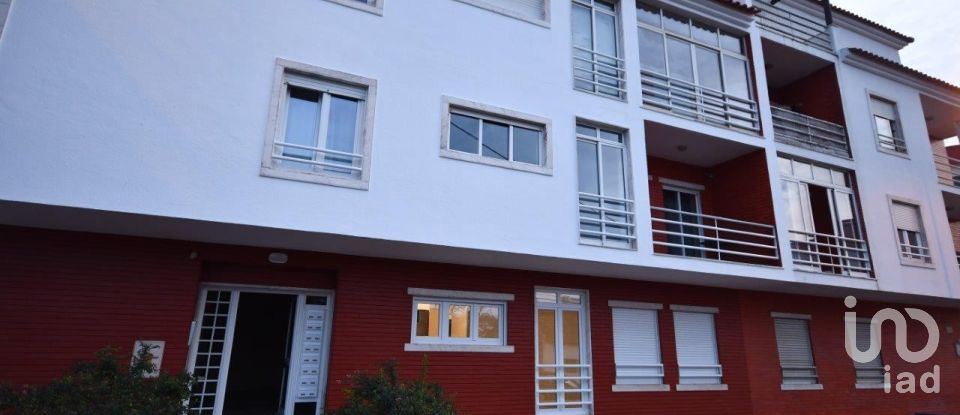 Apartamento T2 em Casal de Cambra de 100 m²