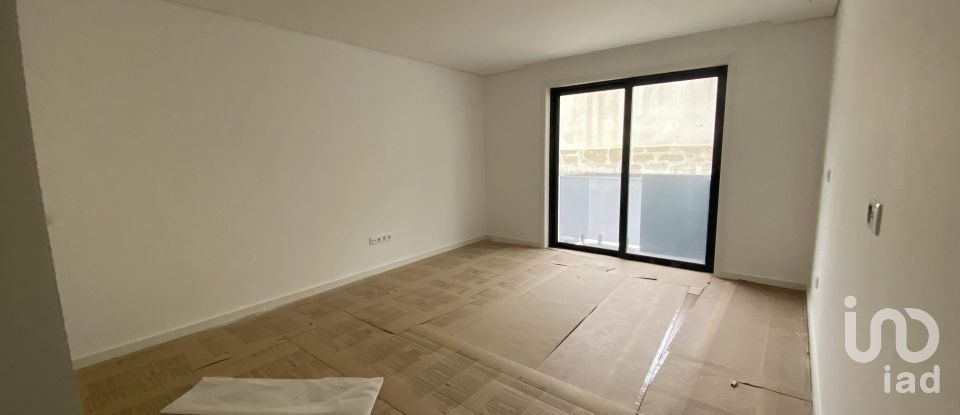 Apartamento T3 em Mafamude e Vilar do Paraíso de 113 m²