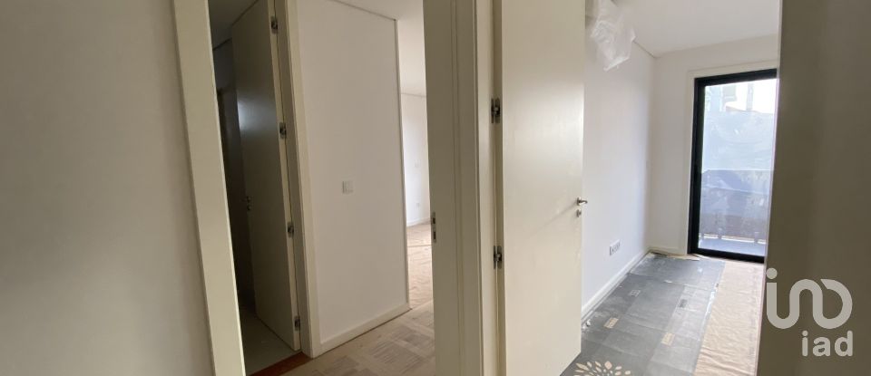 Apartamento T3 em Mafamude e Vilar do Paraíso de 116 m²