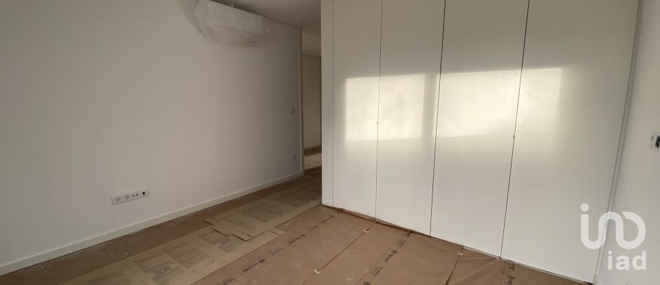 Apartamento T3 em Mafamude e Vilar do Paraíso de 116 m²