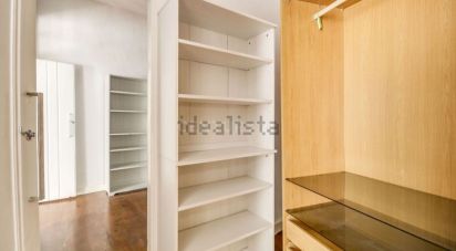 Appartement T3 à Alcântara de 120 m²