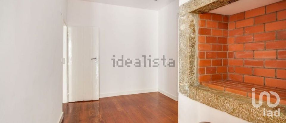 Apartment T3 in Alcântara of 120 m²