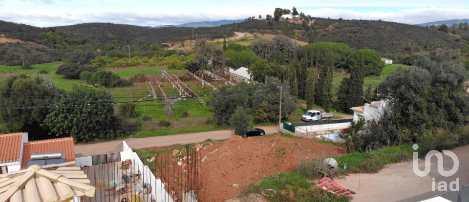 Terreno para construção em Mexilhoeira Grande de 572 m²