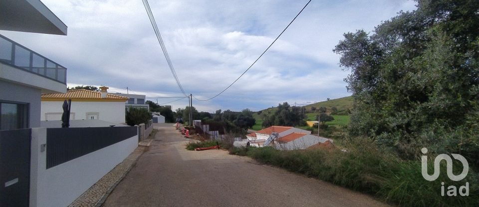 Terreno para construção em Mexilhoeira Grande de 572 m²