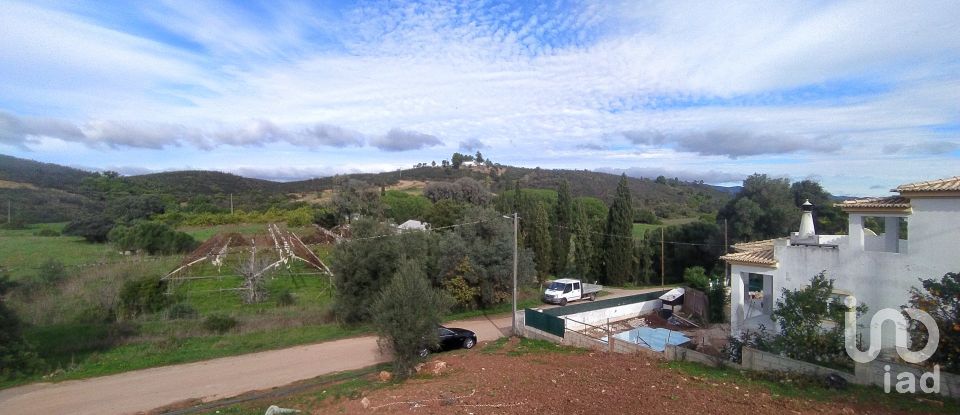 Terreno para construção em Mexilhoeira Grande de 572 m²