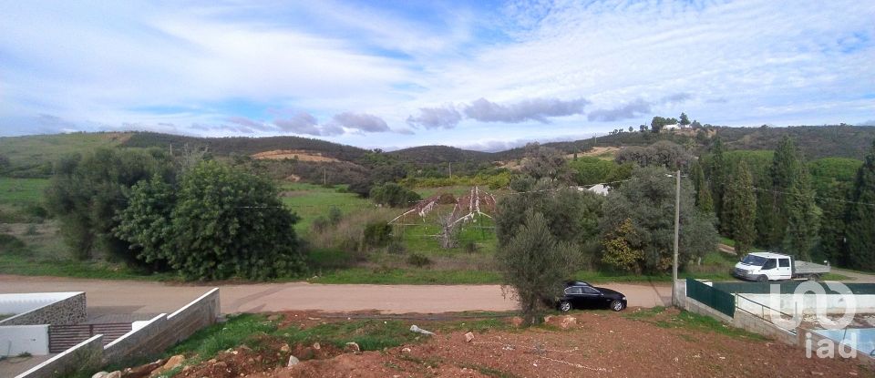 Terreno para construção em Mexilhoeira Grande de 572 m²