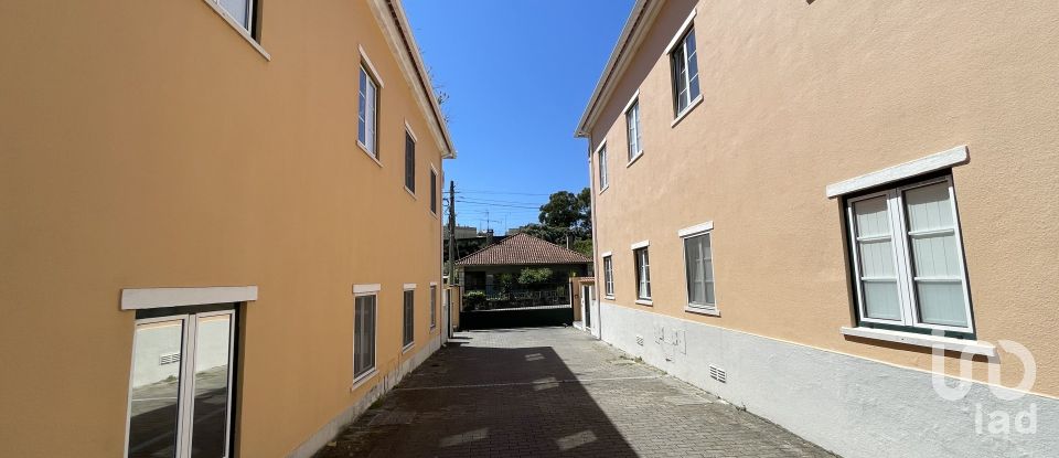 Apartment T2 in Ramada e Caneças of 63 m²