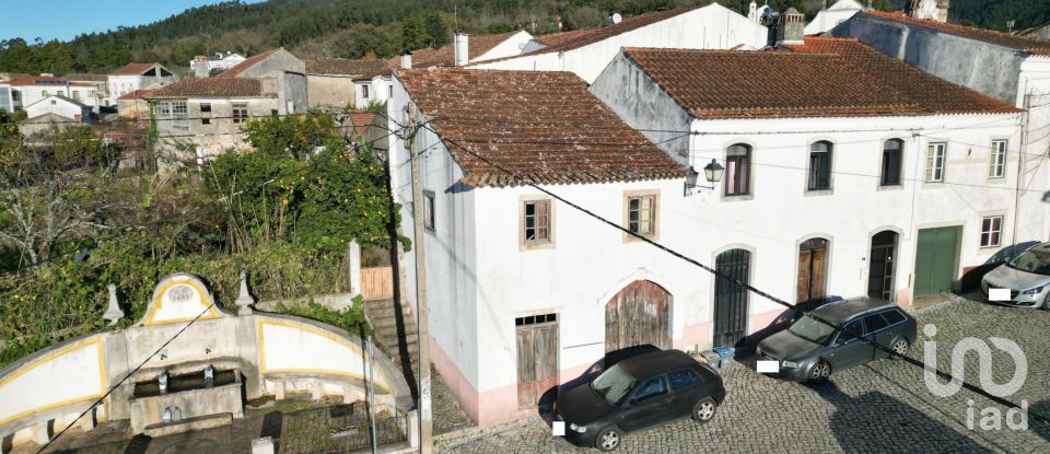 Casa tradicional T2 em Espinhal de 281 m²