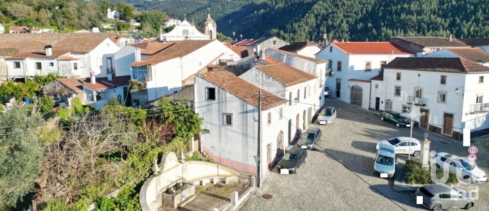 Casa tradicional T2 em Espinhal de 281 m²