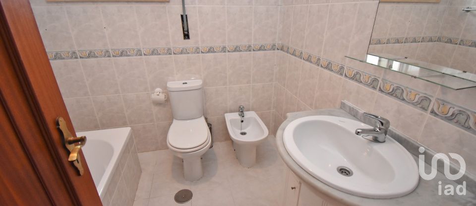 Apartment T2 in Lousã e Vilarinho of 90 m²