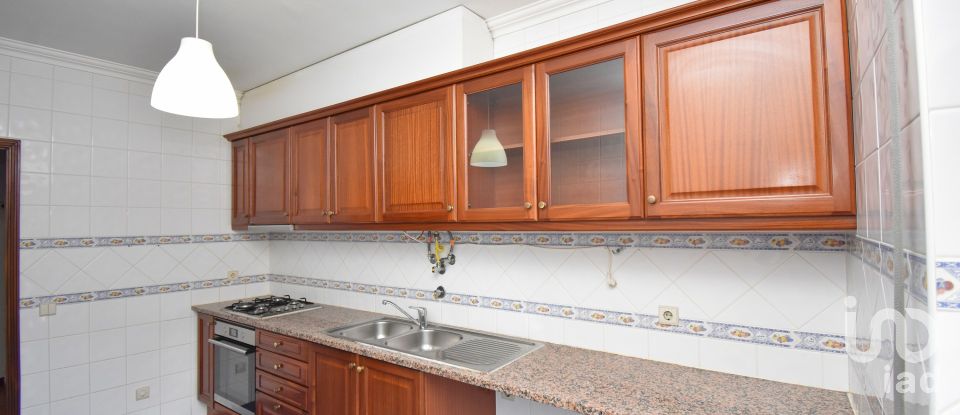 Apartment T2 in Lousã e Vilarinho of 90 m²