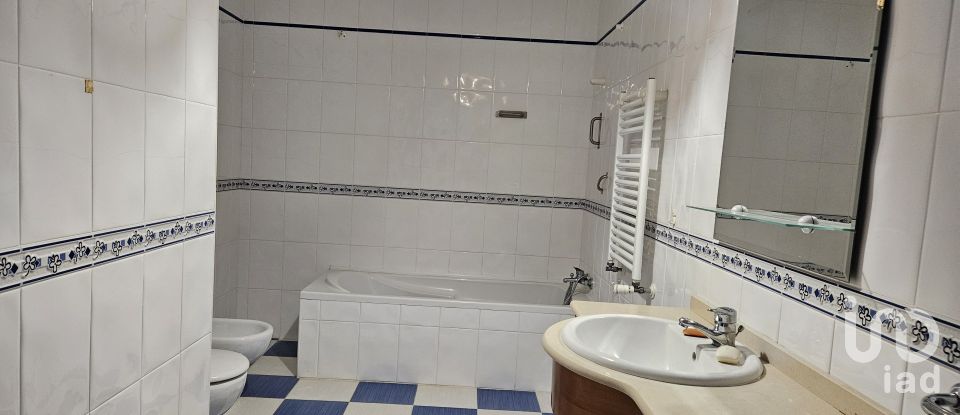 Apartamento T3 em Gaeiras de 127 m²