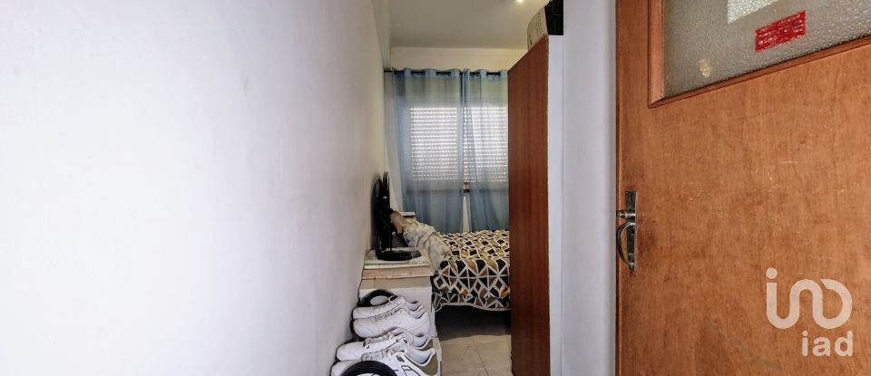 Apartamento T3 em Quelfes de 62 m²