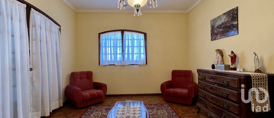 Casa / Villa T3 em Oiã de 190 m²