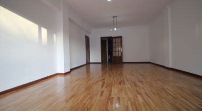 Apartment T3 in Vila Nova de Famalicão e Calendário of 143 m²