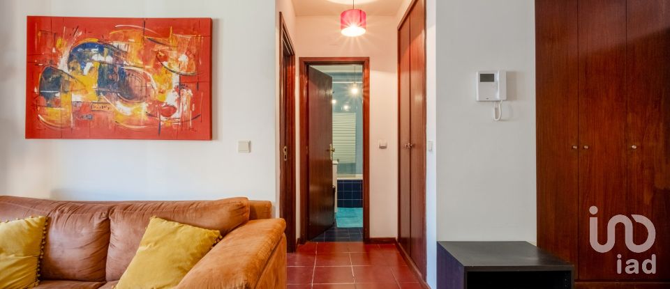 Apartment T1 in São Mamede de Infesta e Senhora da Hora of 49 m²