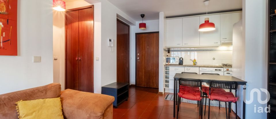 Apartment T1 in São Mamede de Infesta e Senhora da Hora of 49 m²