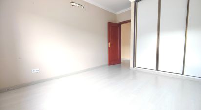 Appartement T2 à Santa Maria, São Pedro E Matacães de 104 m²