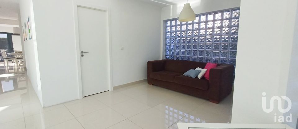 Casa / Villa T3 em Quinta do Anjo de 180 m²