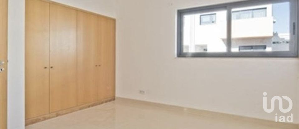 Apartment T2 in Quinta do Anjo of 67 m²