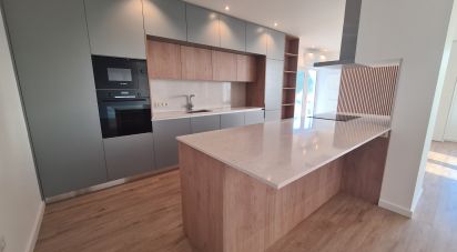 Appartement T2 à Lourinhã e Atalaia de 113 m²