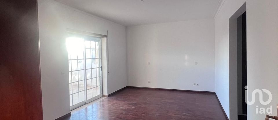 House T5 in Caldas da Rainha - Santo Onofre e Serra do Bouro of 379 m²