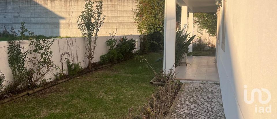 House T5 in Caldas da Rainha - Santo Onofre e Serra do Bouro of 379 m²